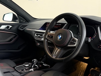 Used BMW 1 Series 2021 for sale - 78742121: Photo