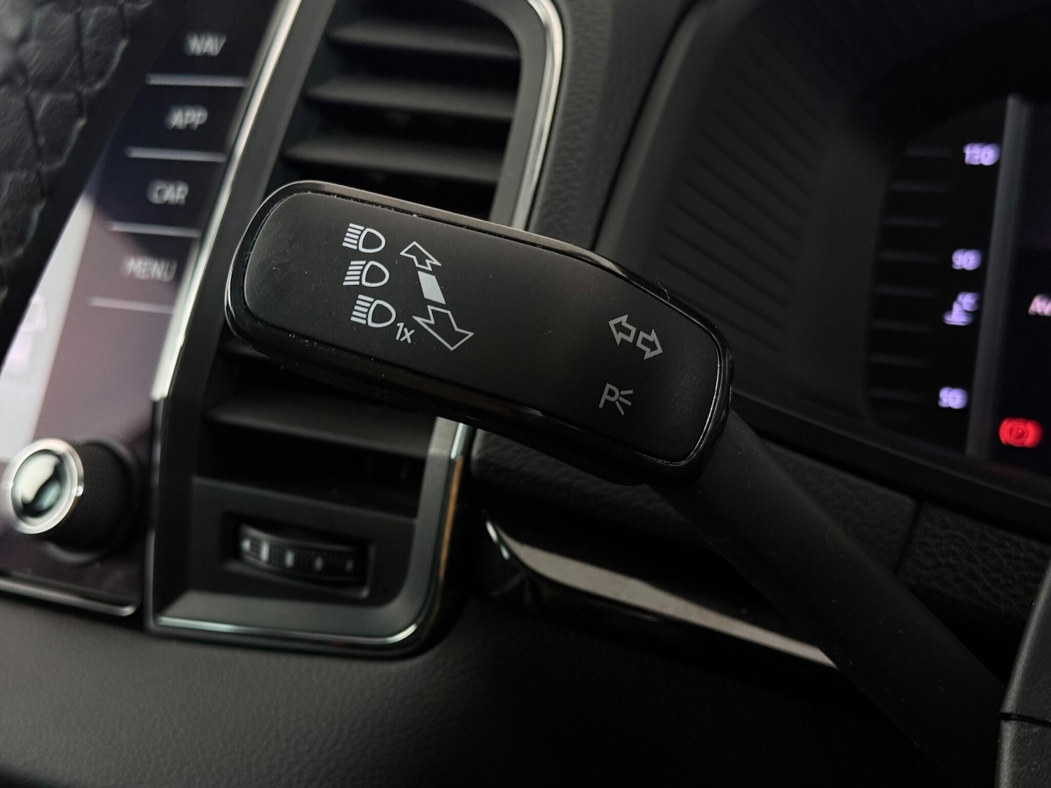 Used Skoda Karoq 2019 for sale - 77387811: Photo 18