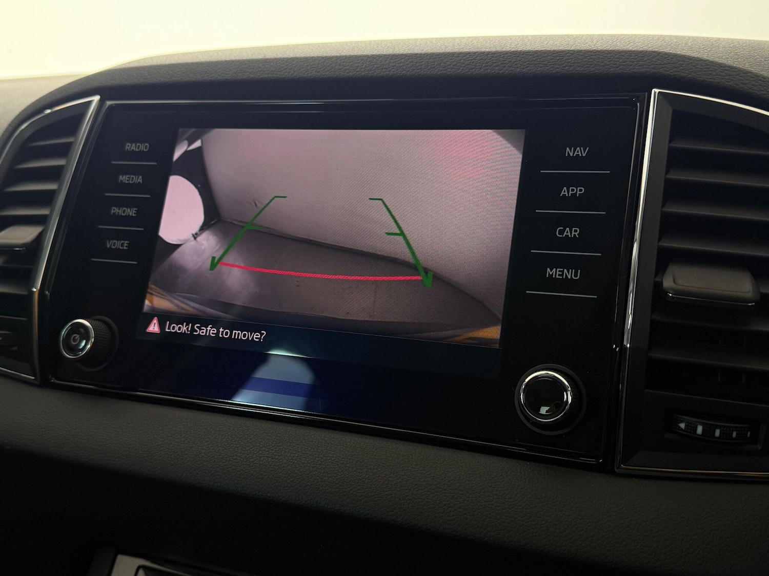 Used Skoda Karoq 2019 for sale - 77387811: Photo 29