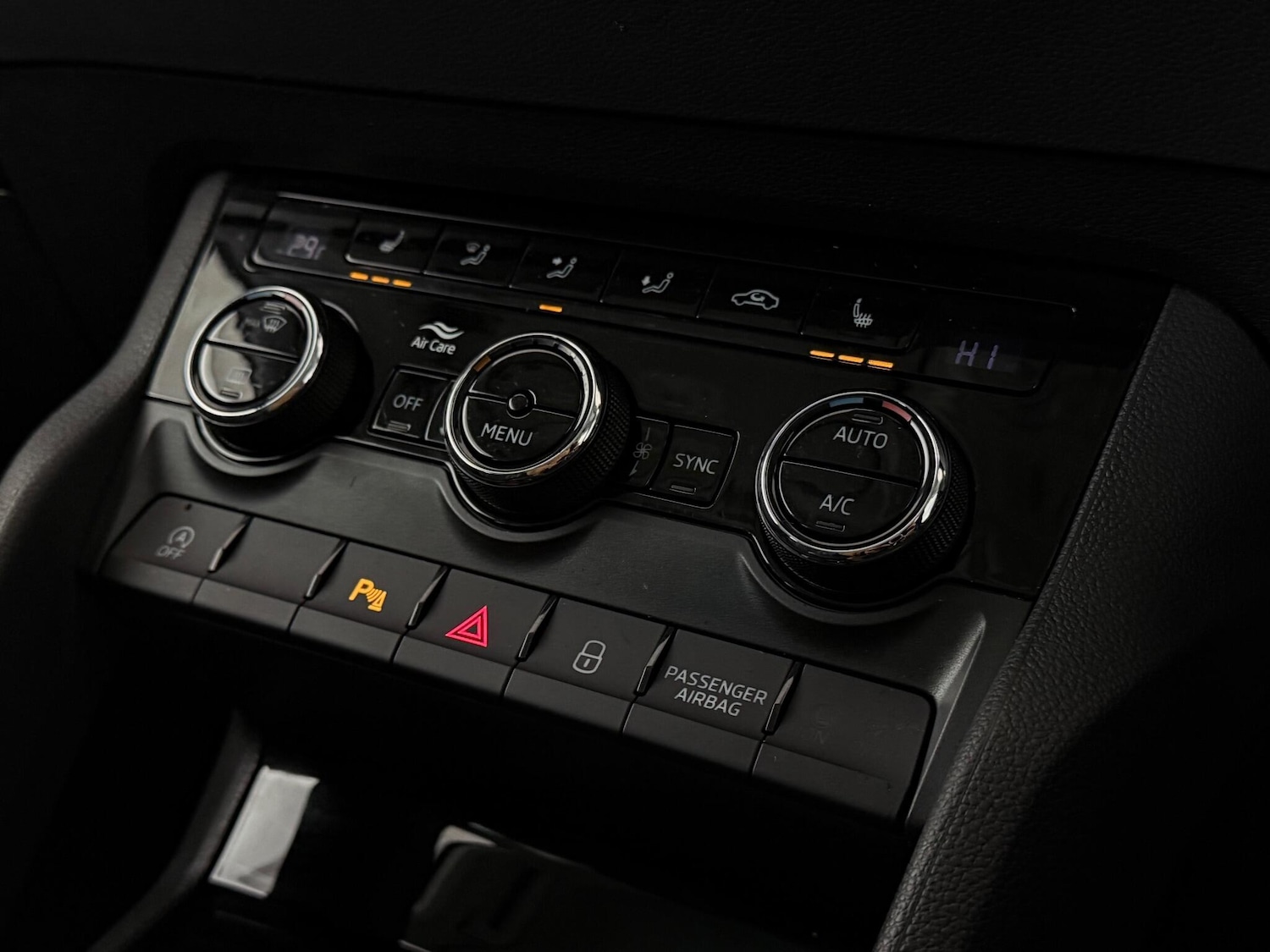 Used Skoda Karoq 2019 for sale - 77387811: Photo 31