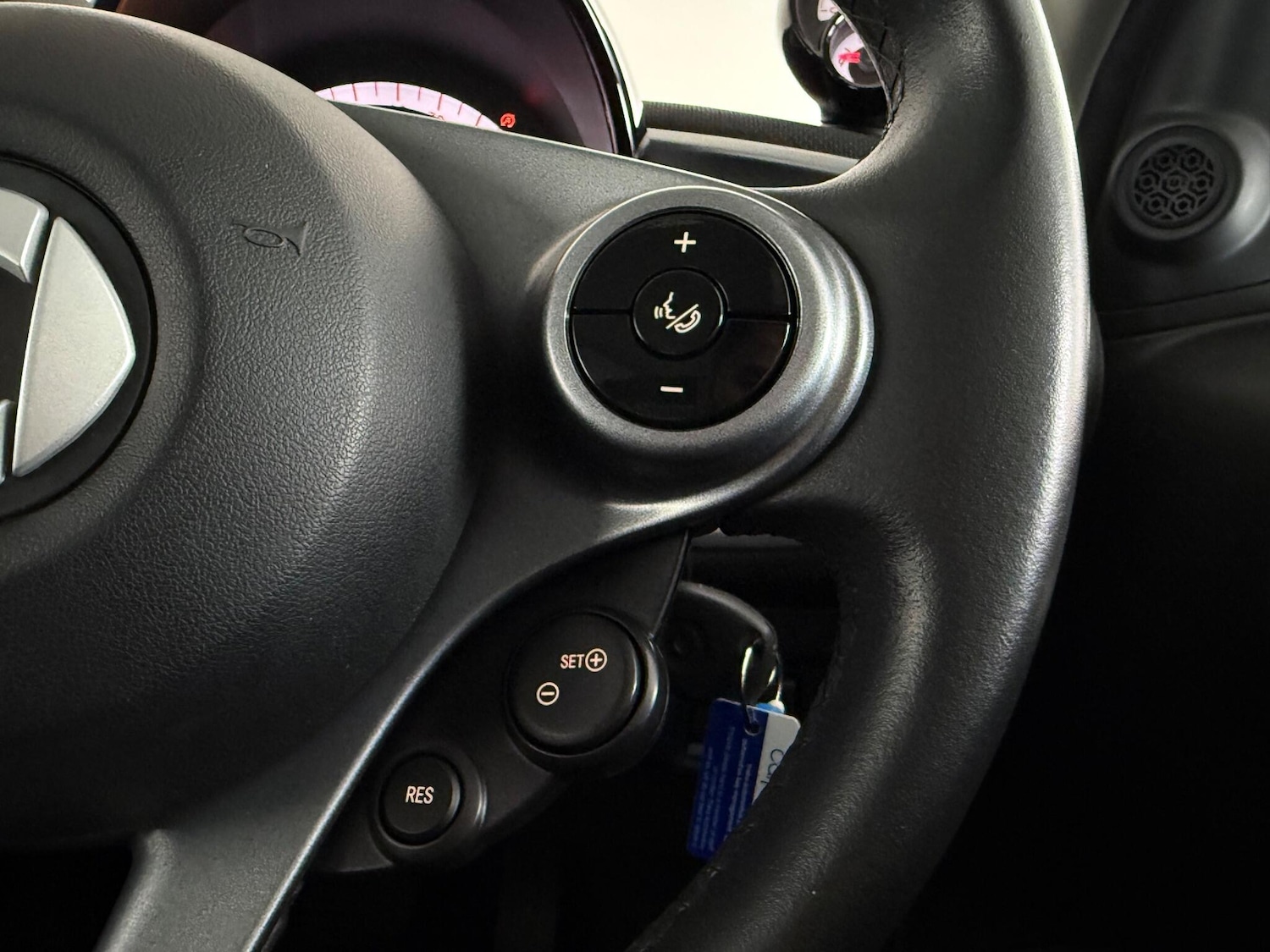 Used smart fortwo 2017 for sale - 76468490: Photo 24