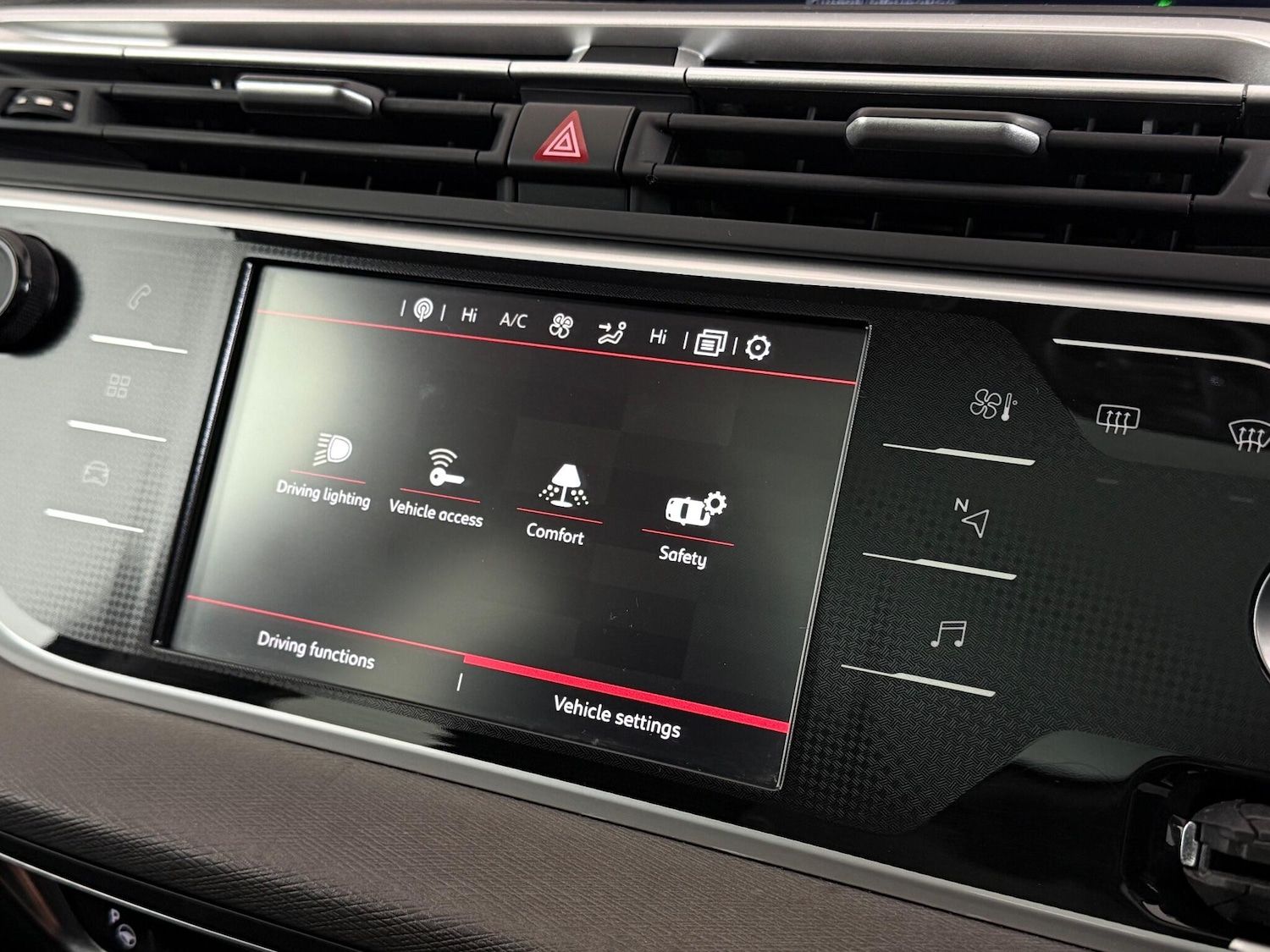 Used Citroen C4 Grand Picasso 2018 for sale - 77221672: Photo 27