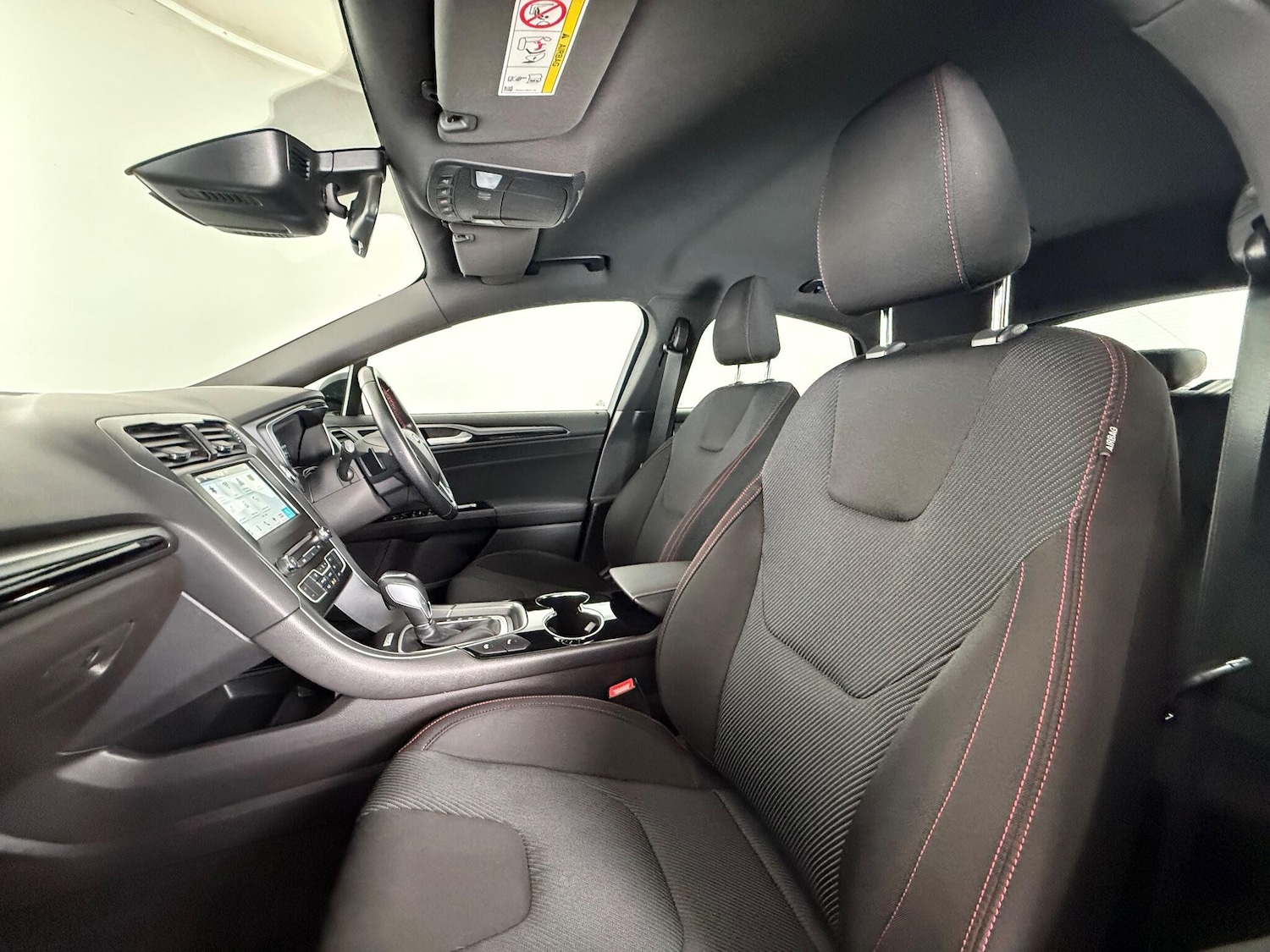 Used Ford Mondeo 2018 for sale - 76468152: Photo 17