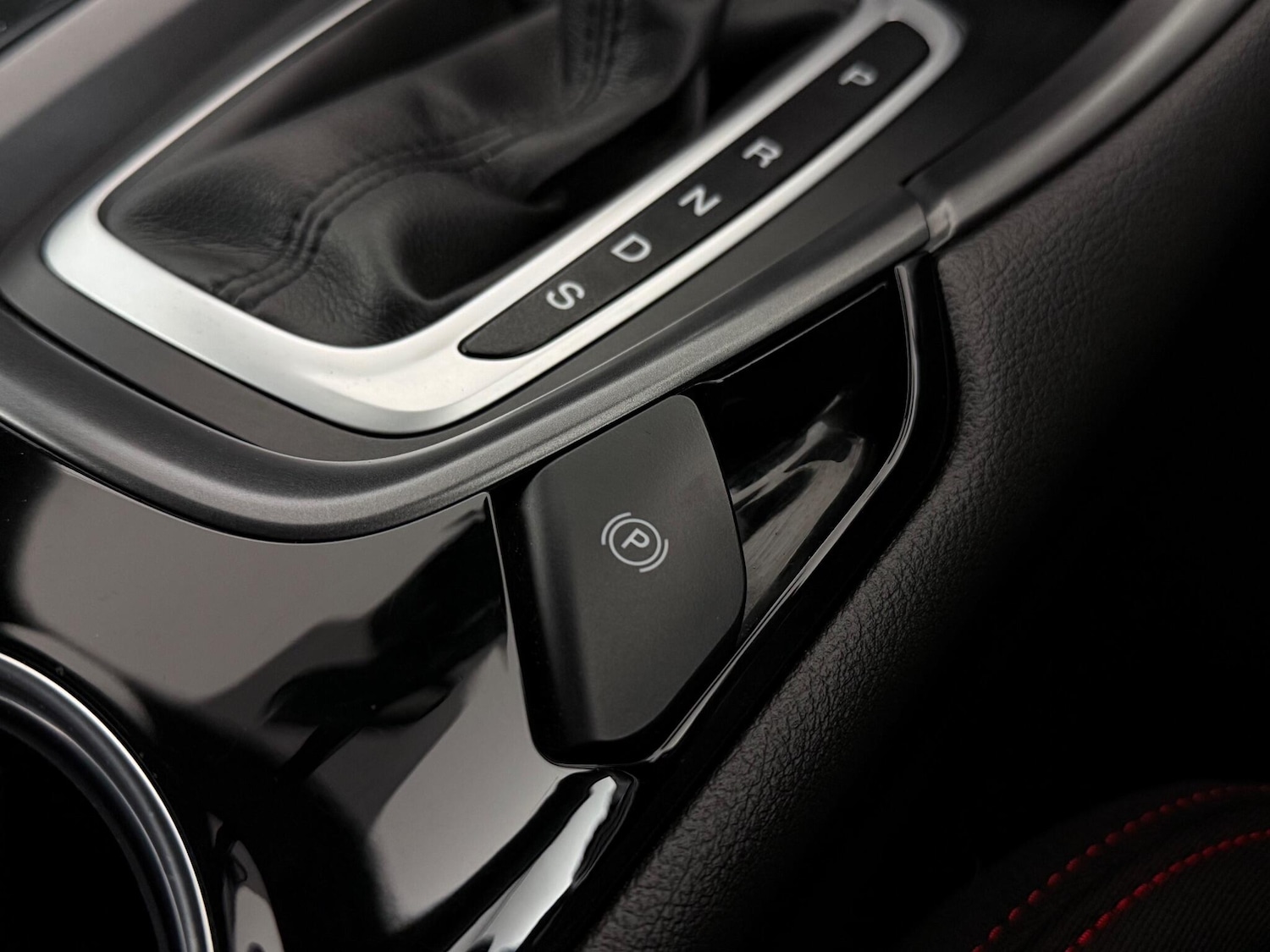 Used Ford Mondeo 2018 for sale - 76468152: Photo 42