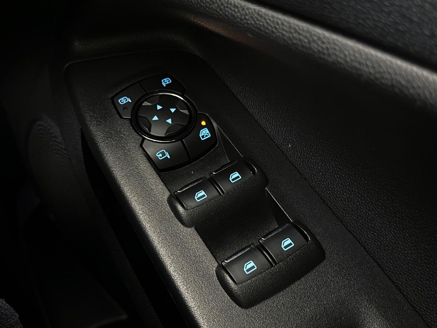 Used Ford Ecosport 2019 for sale - 77246216: Photo 12