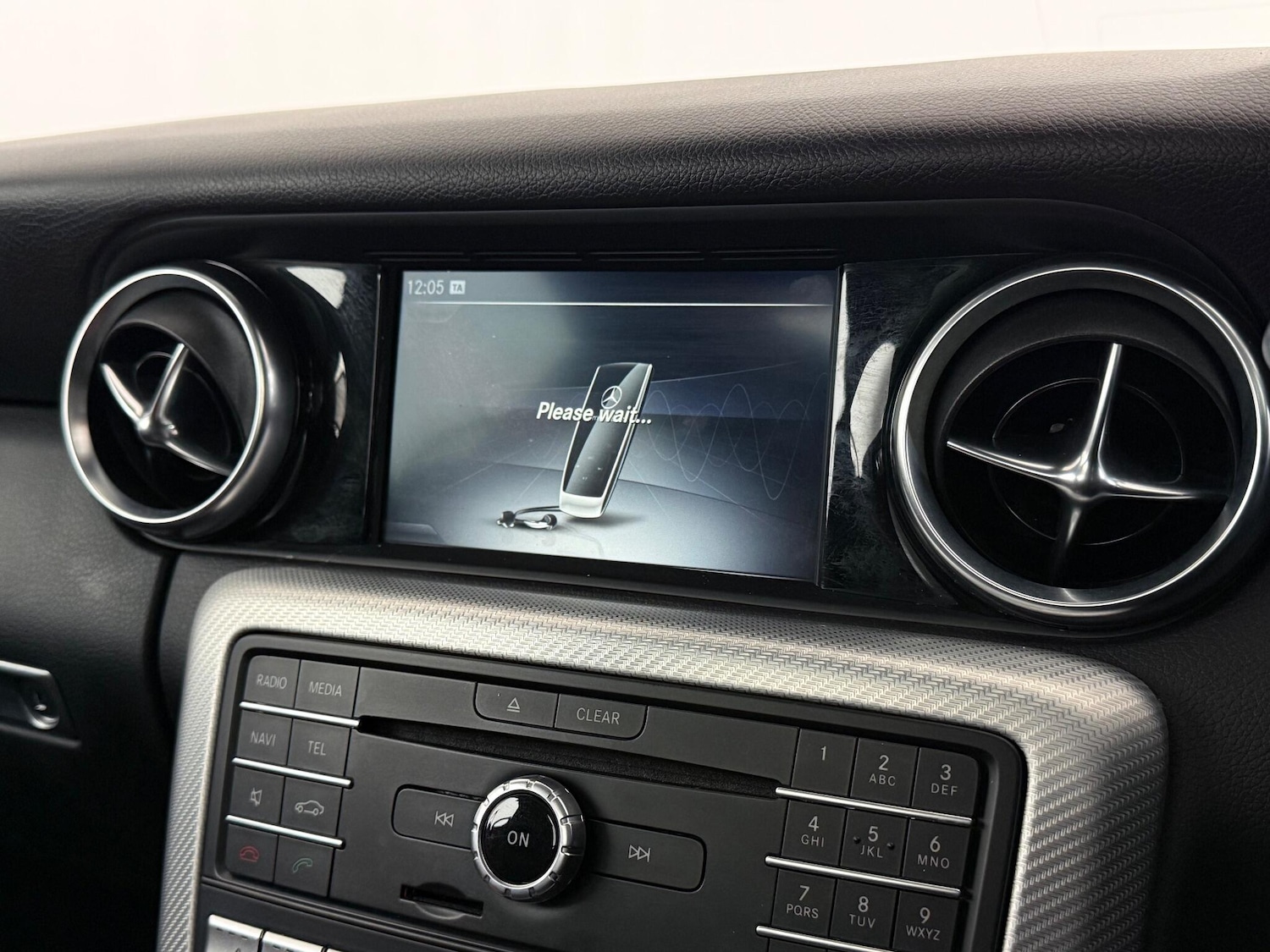 Used Mercedes-Benz SLC 2017 for sale - 77246894: Photo 21