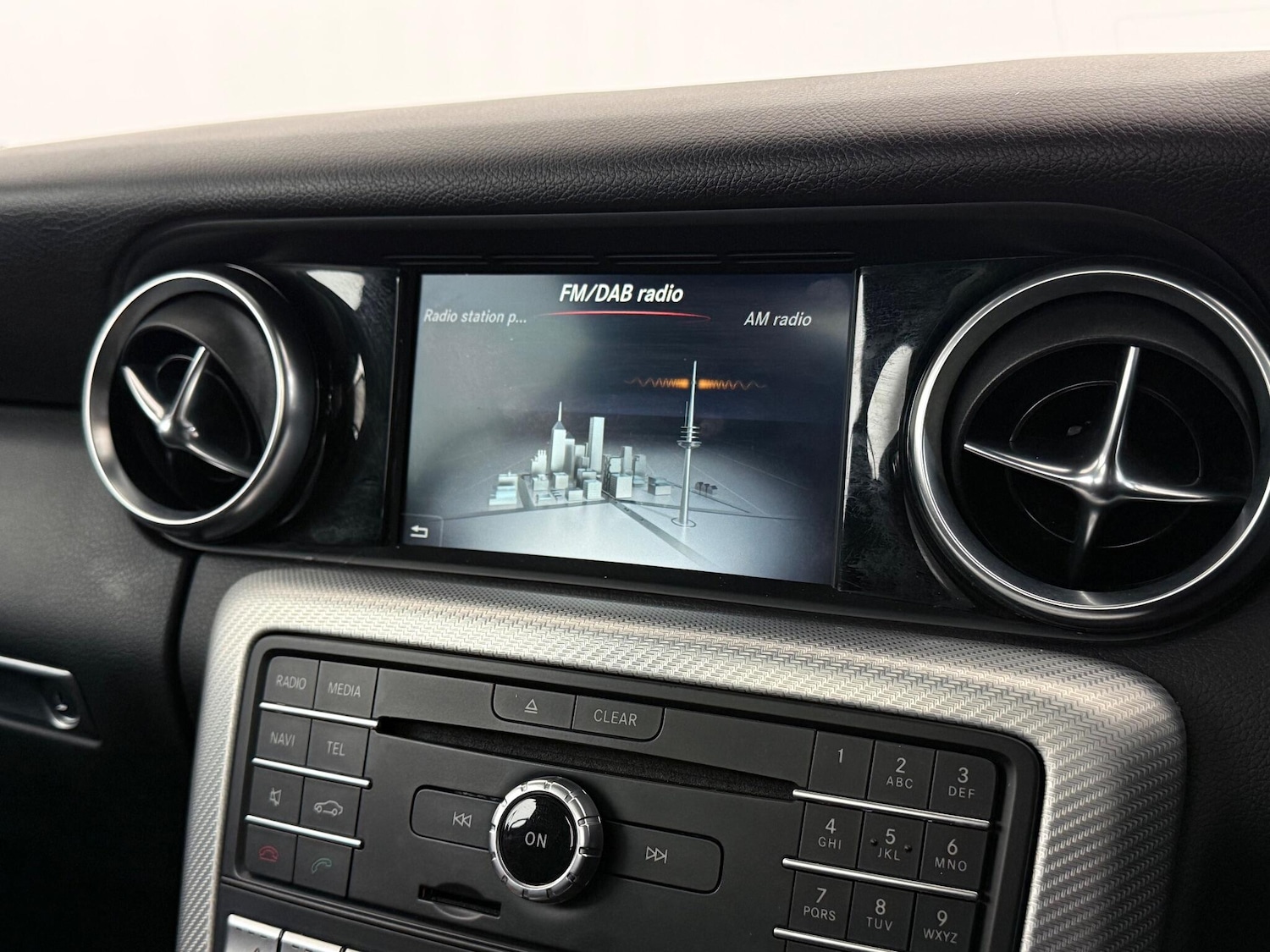 Used Mercedes-Benz SLC 2017 for sale - 77246894: Photo 22