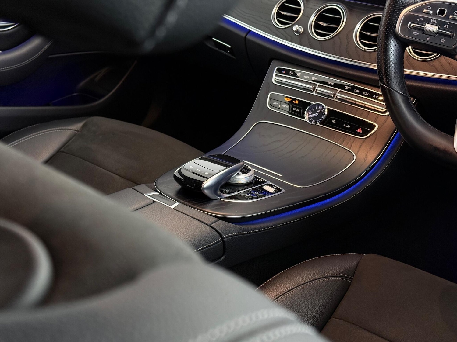 Used Mercedes-Benz E Class 2019 for sale - 76468353: Photo 44