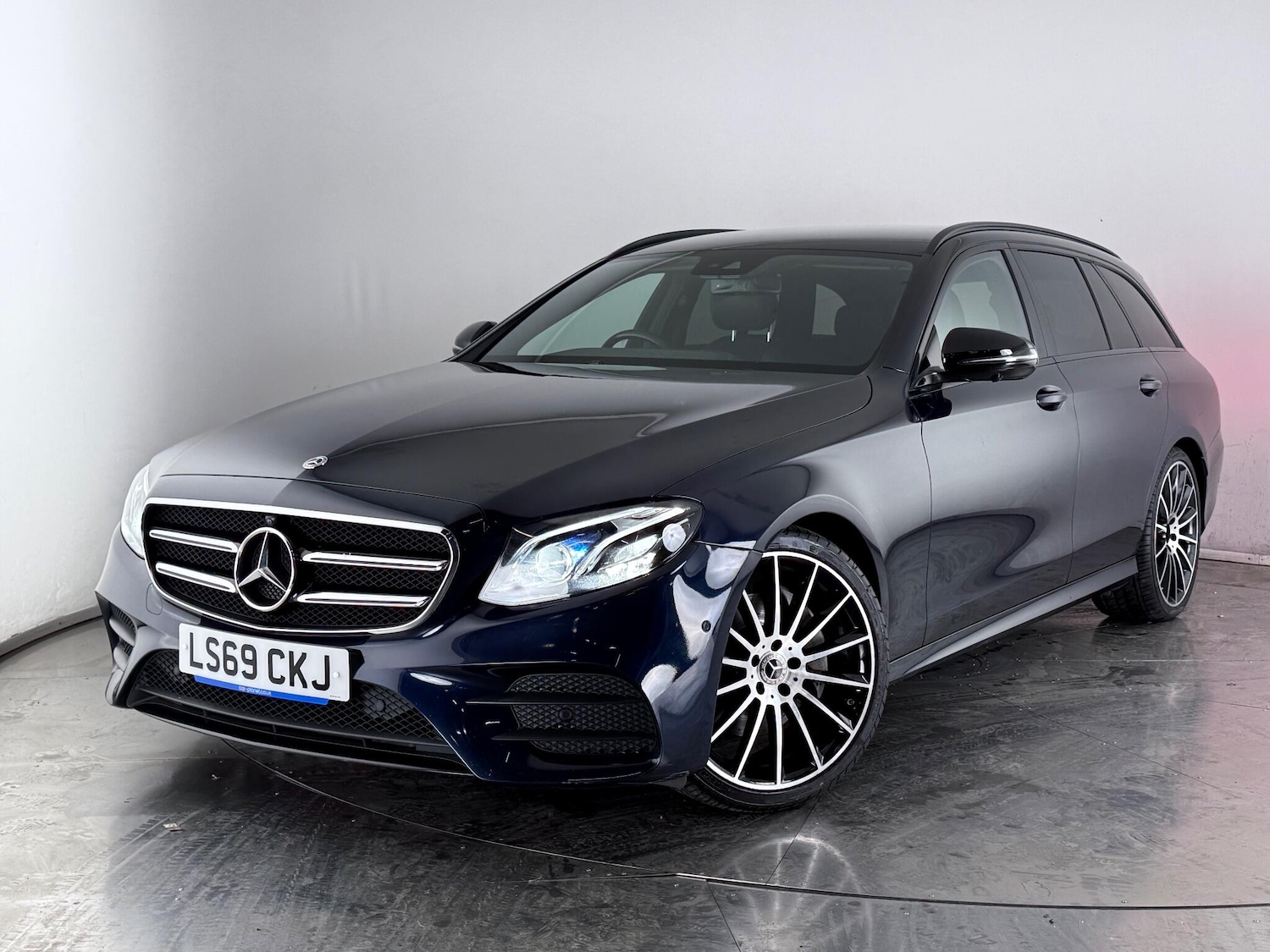 Used Mercedes-Benz E Class 2019 for sale - 76468353: Photo 51