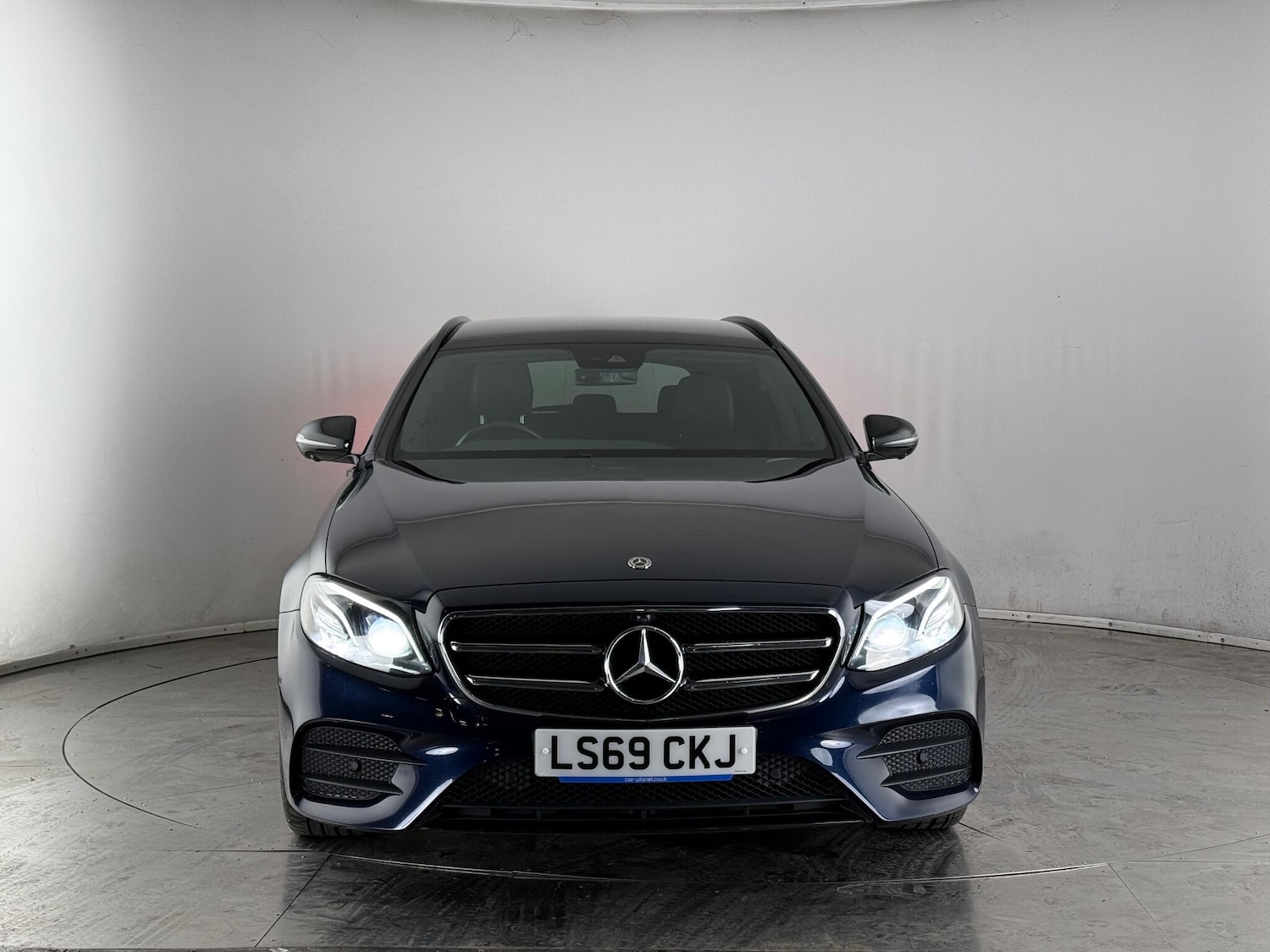 Used Mercedes-Benz E Class 2019 for sale - 76468353: Photo 7