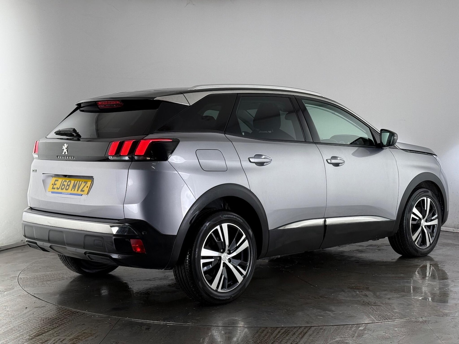 Used Peugeot 3008 2018 for sale - 76473856: Photo 4