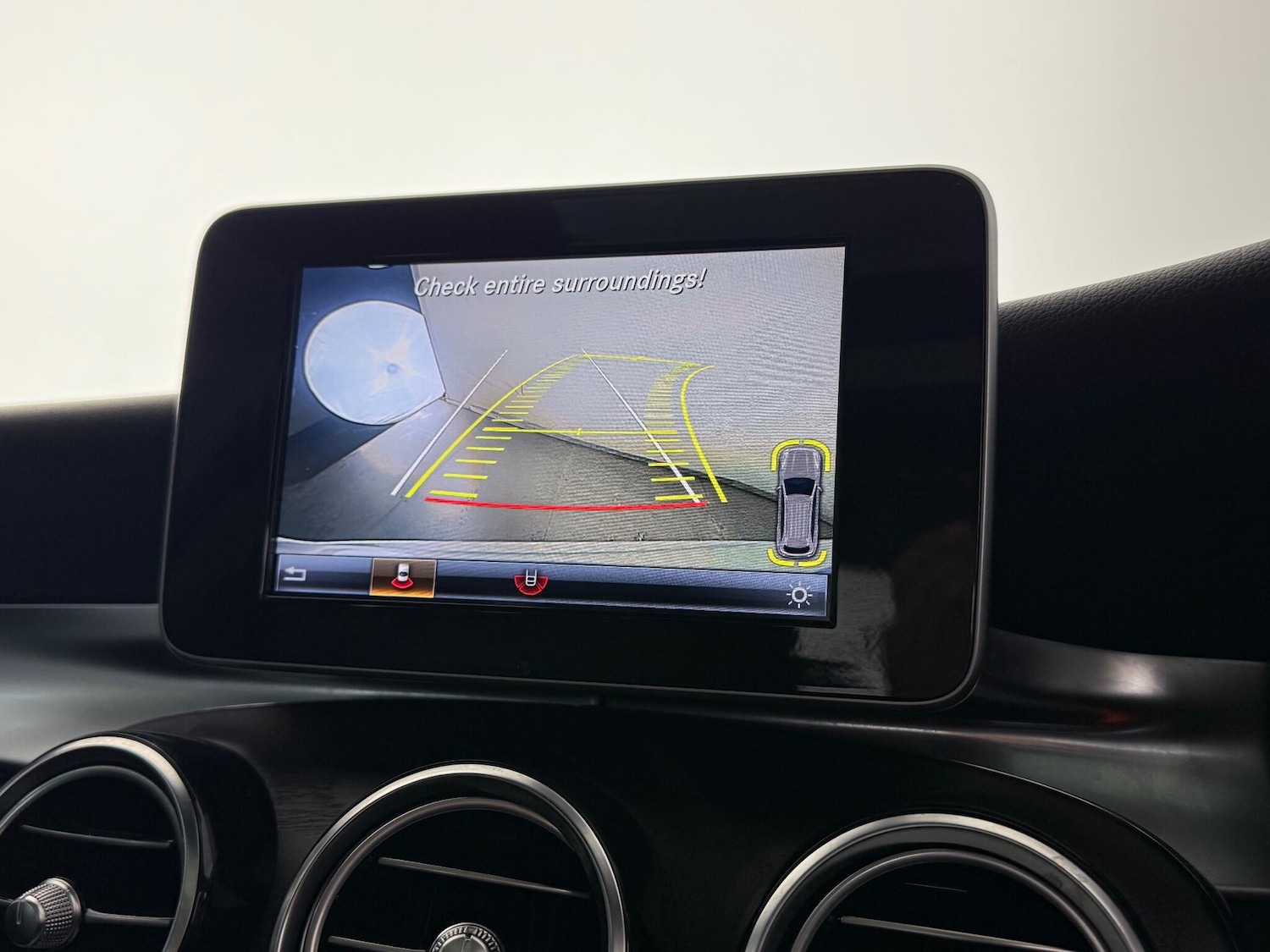 Used Mercedes-Benz GLC 2018 for sale - 77181197: Photo 31