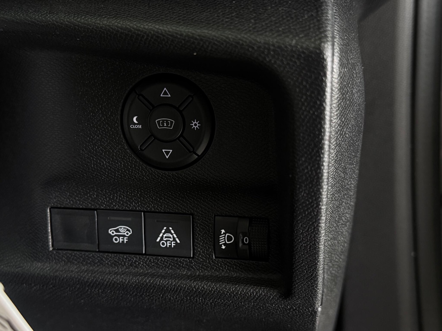 Used Citroen C4 2022 for sale - 76468300: Photo 27