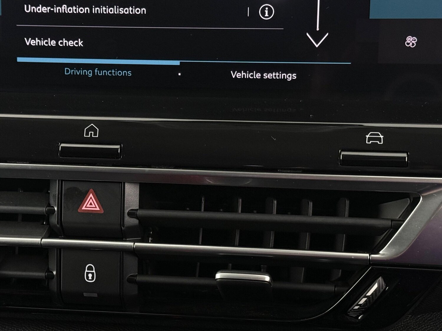 Used Citroen C4 2022 for sale - 76468300: Photo 42