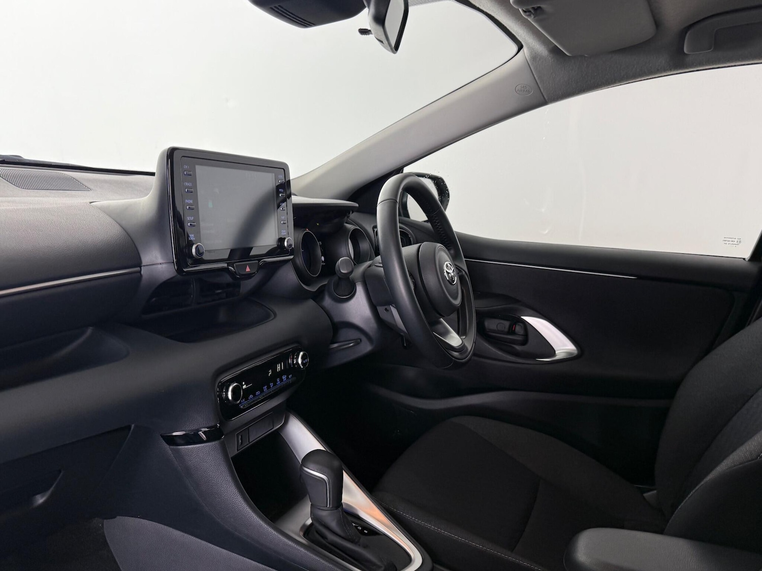 Used Toyota Yaris 2022 for sale - 77221776: Photo 12