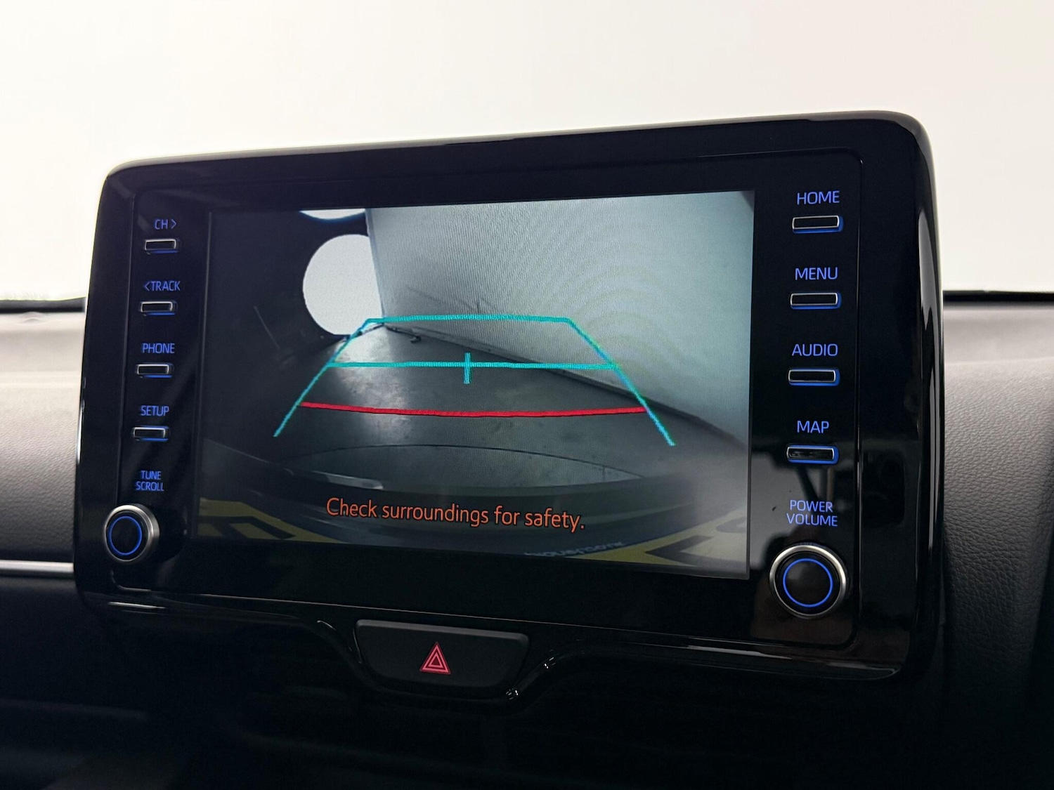 Used Toyota Yaris 2022 for sale - 77221776: Photo 29