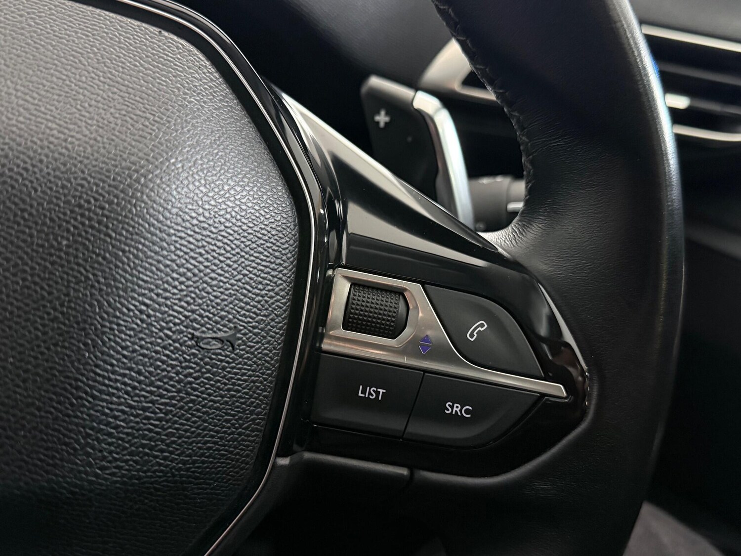 Used Peugeot 3008 2019 for sale - 76714111: Photo 24