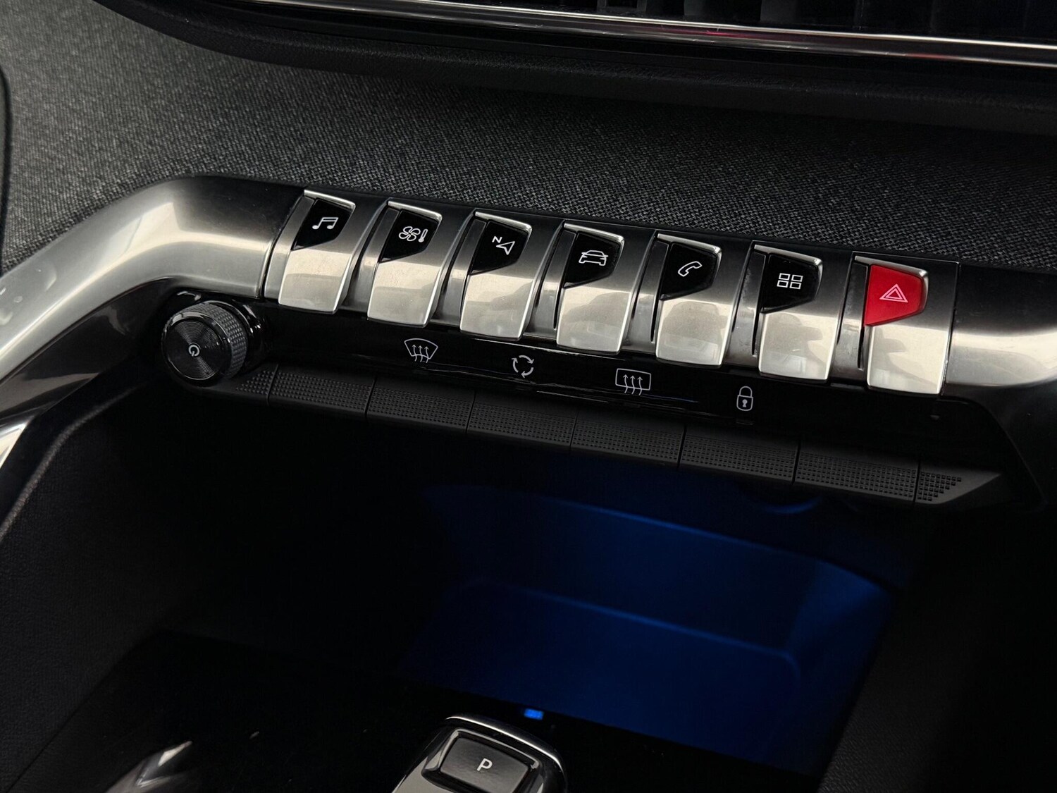 Used Peugeot 3008 2019 for sale - 76714111: Photo 38