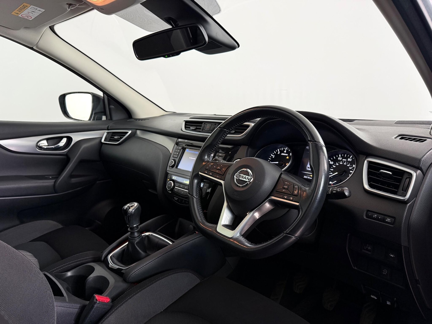 Used Nissan Qashqai for sale - 76468730: Photo 15