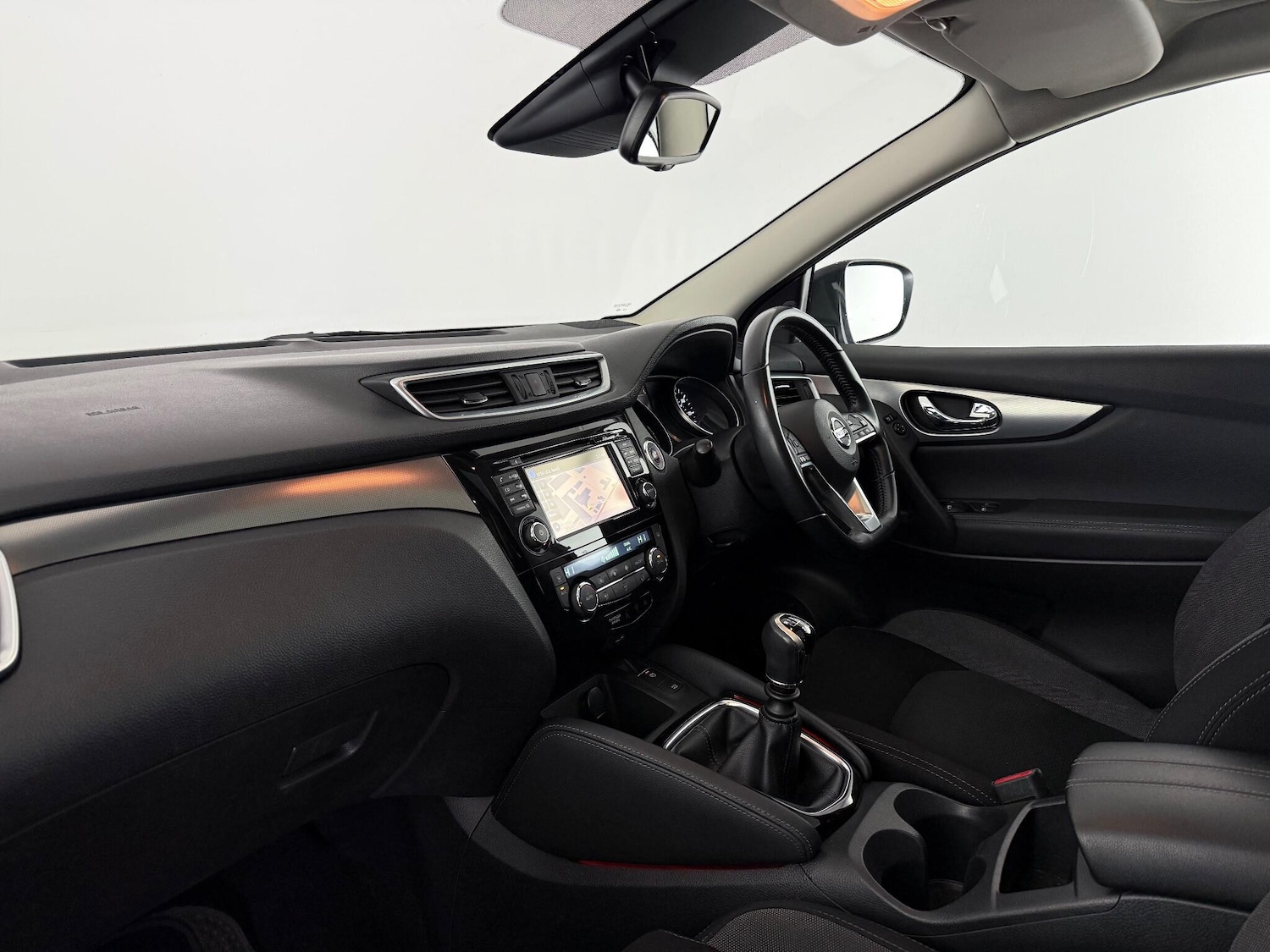 Used Nissan Qashqai for sale - 76468730: Photo 18