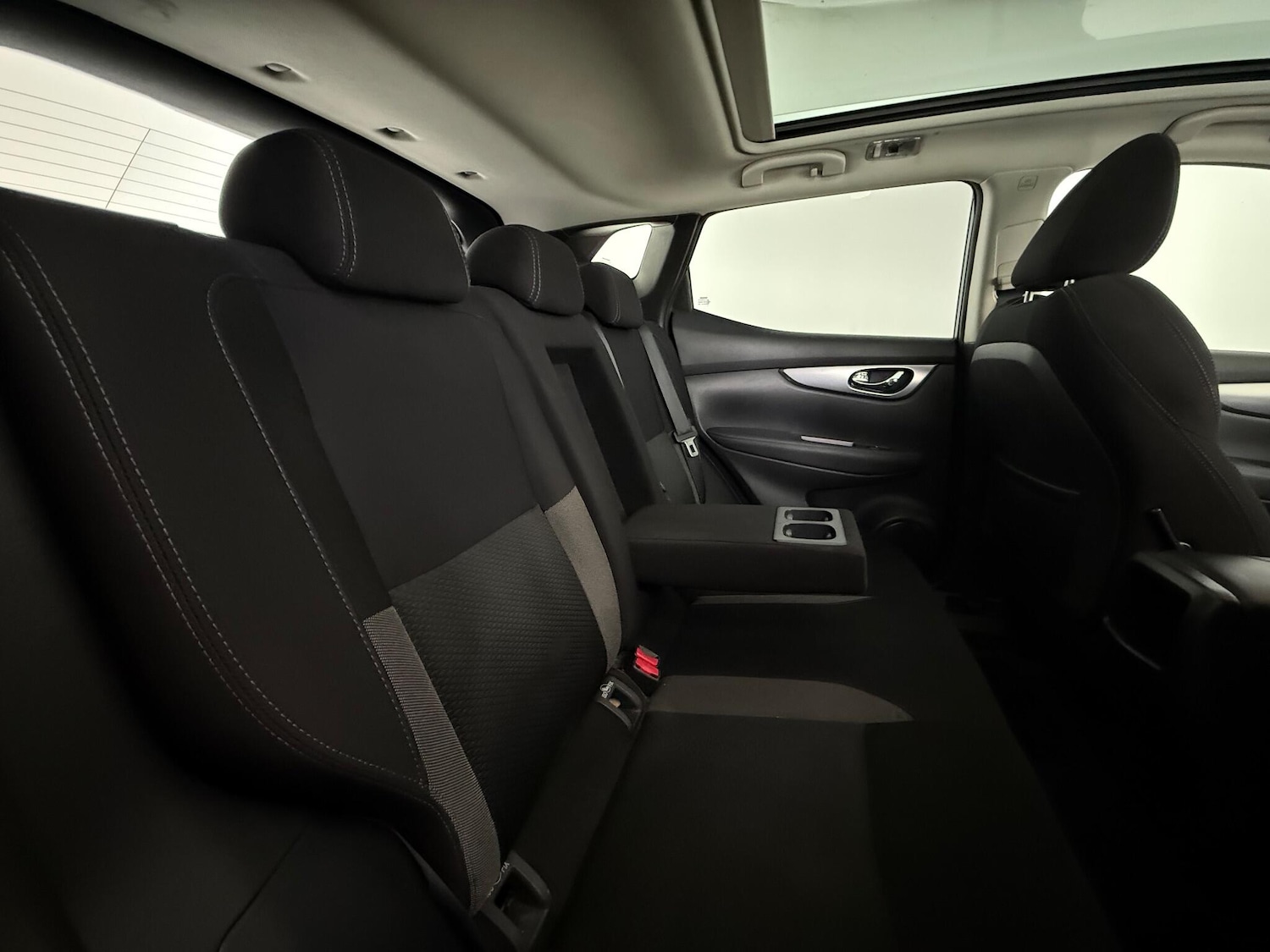 Used Nissan Qashqai for sale - 76468730: Photo 19