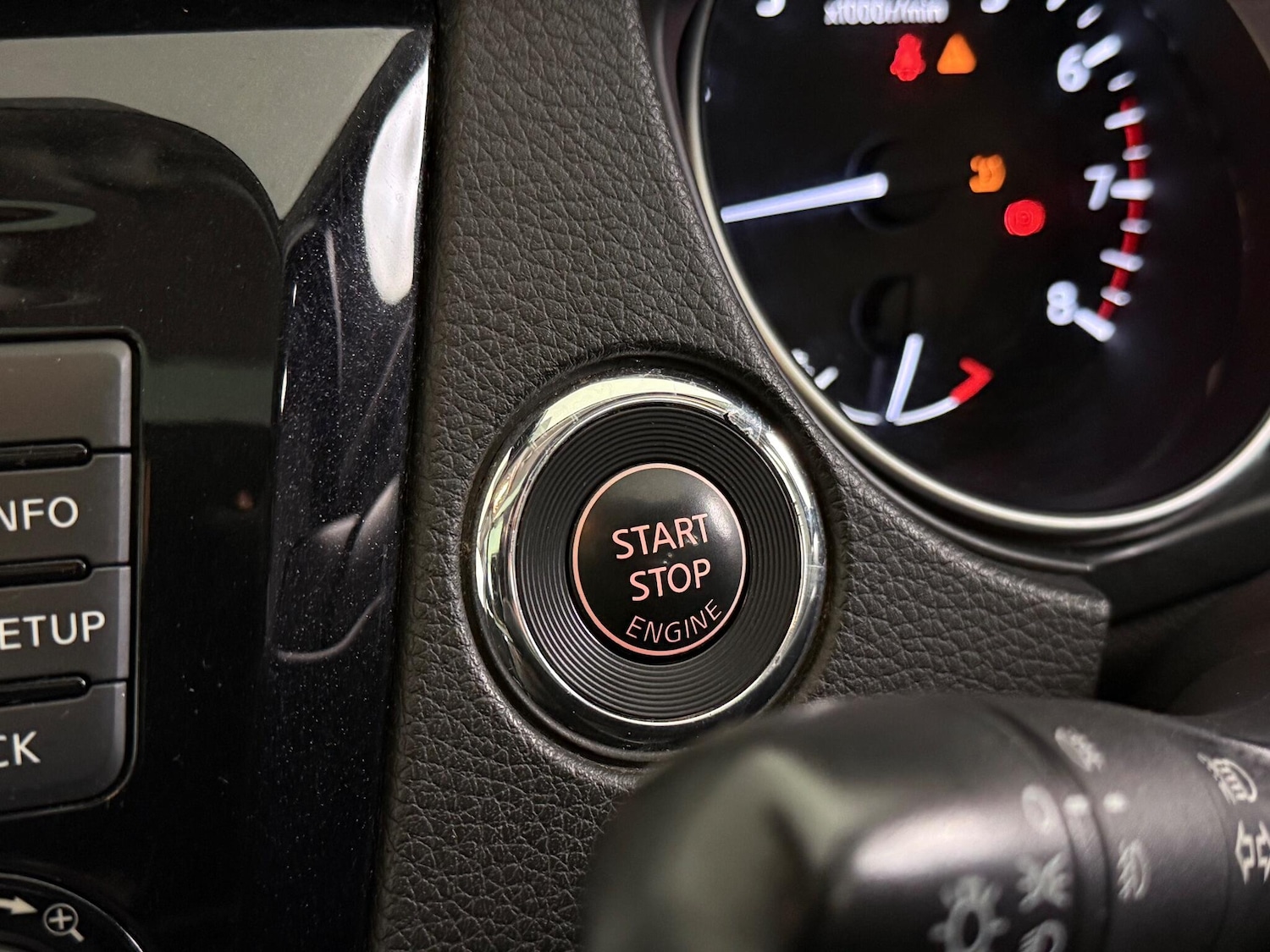 Used Nissan Qashqai for sale - 76468730: Photo 26