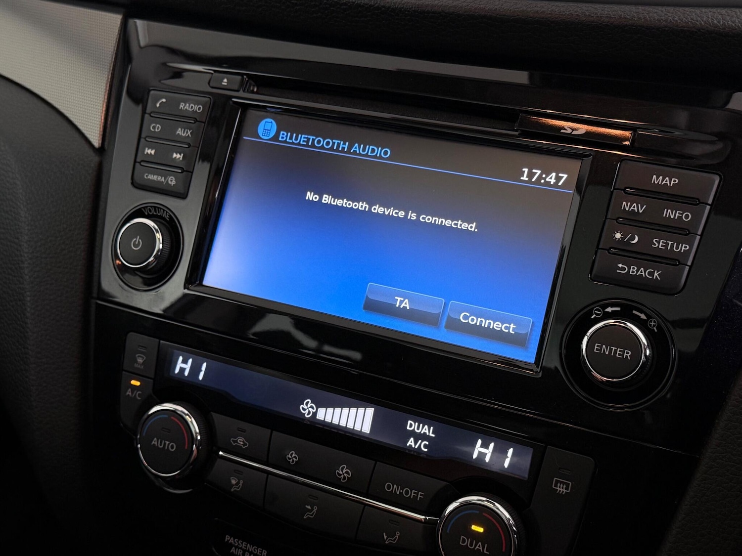 Used Nissan Qashqai for sale - 76468730: Photo 30