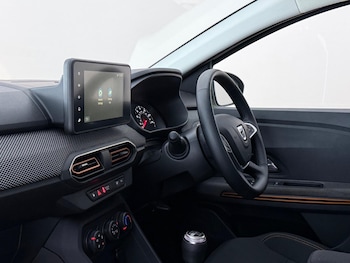 Used Dacia Sandero Stepway 2022 for sale - 79076287: Photo
