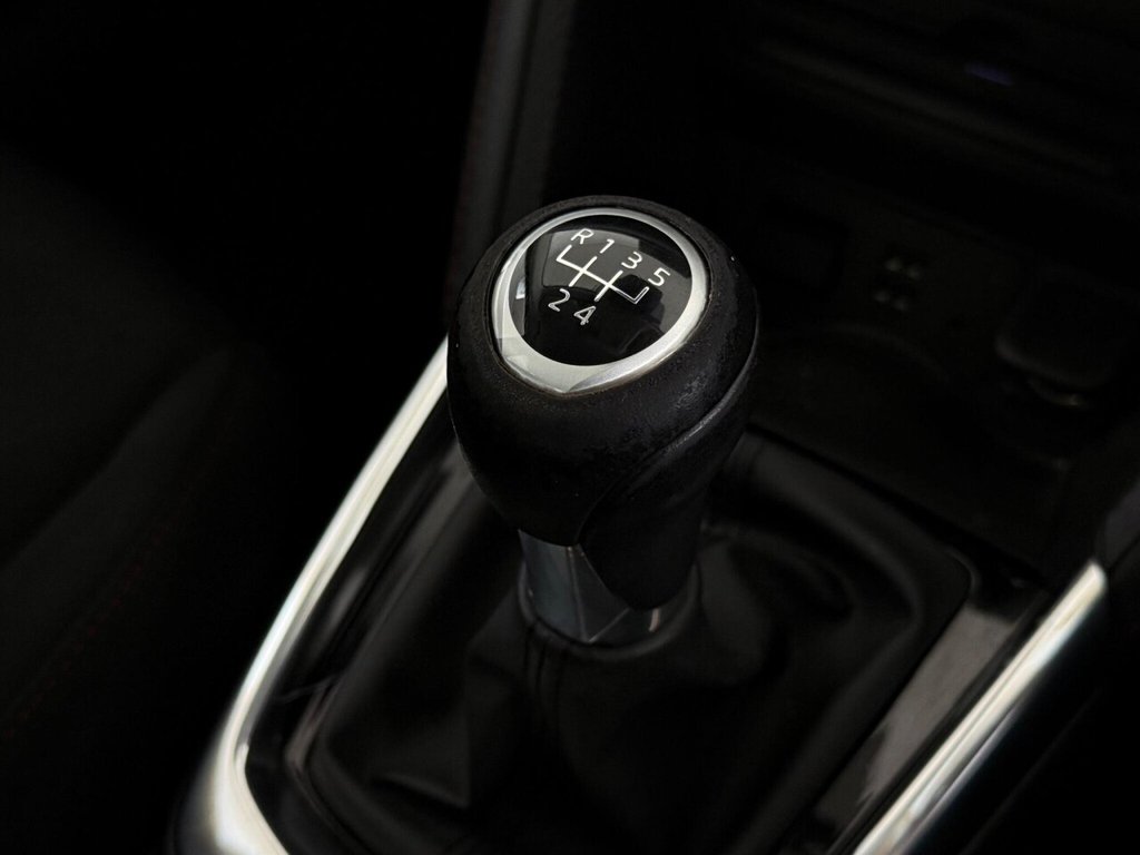 Used Mazda Mazda2 2017 for sale - 75929601: Photo 31