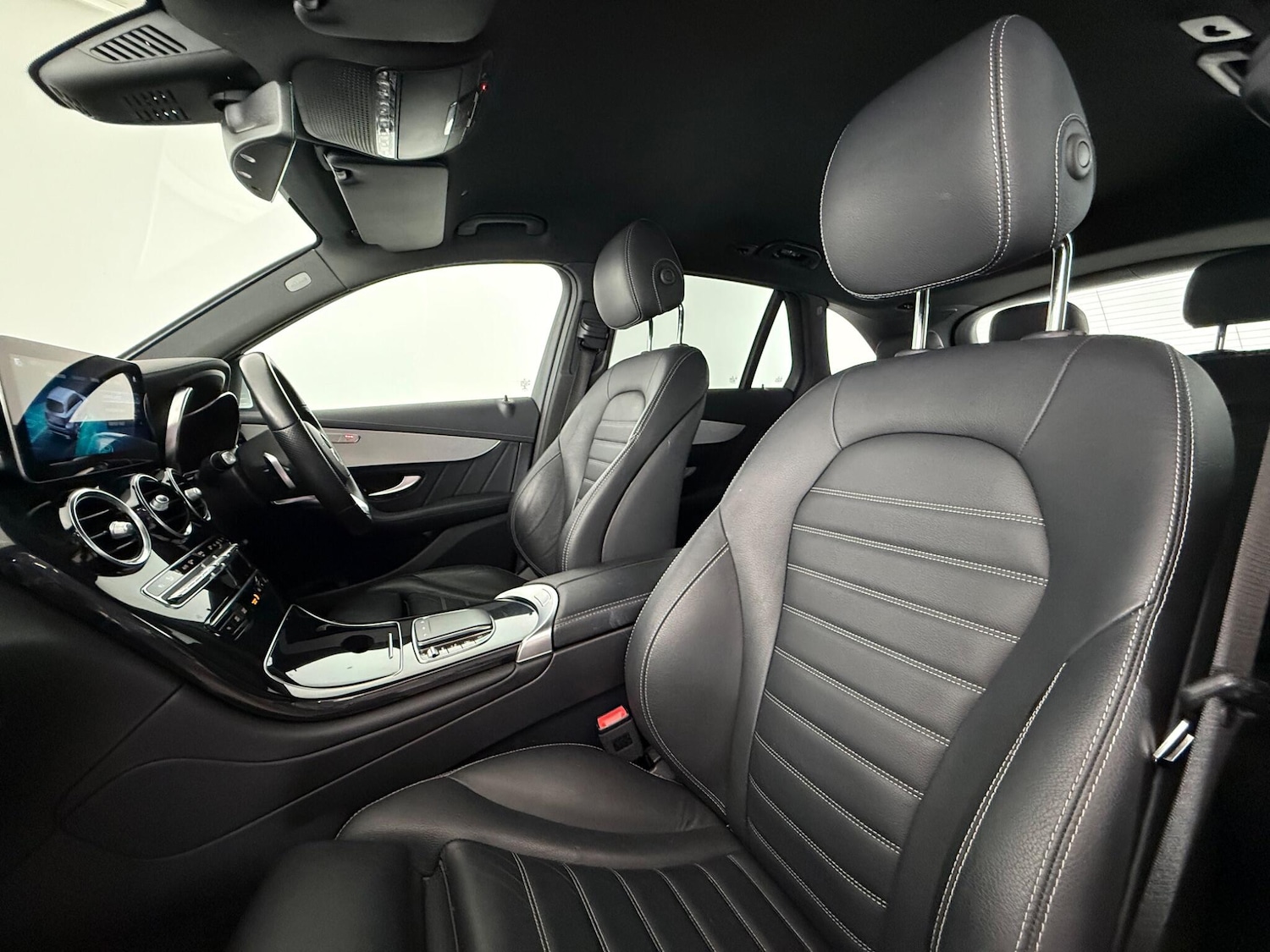 Used Mercedes-Benz GLC 2022 for sale - 77647229: Photo 15