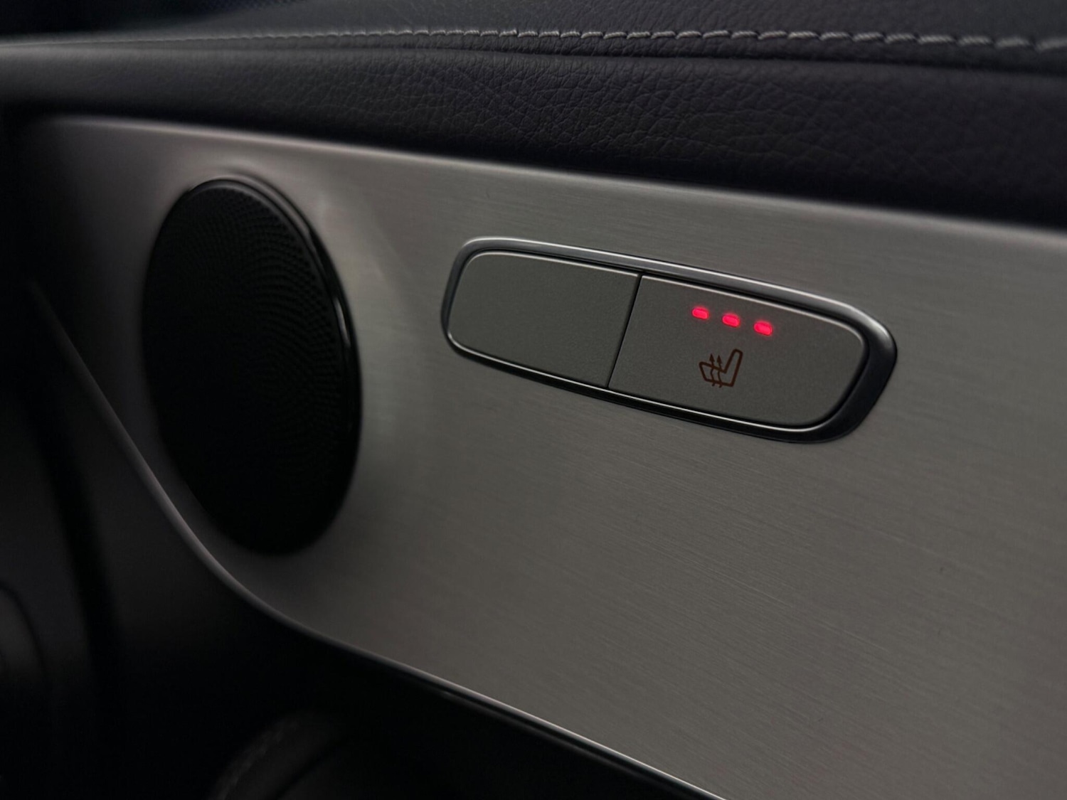 Used Mercedes-Benz GLC 2022 for sale - 77647229: Photo 27