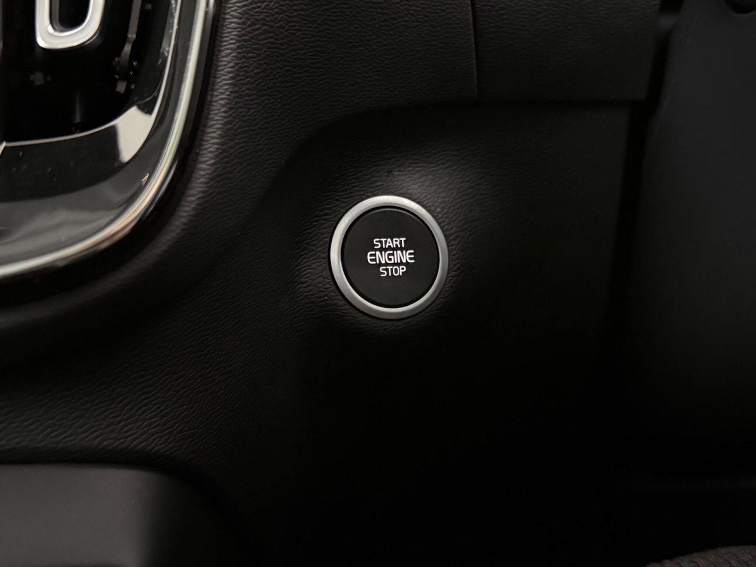 Used Volvo XC40 2020 for sale - 77461056: Photo 19