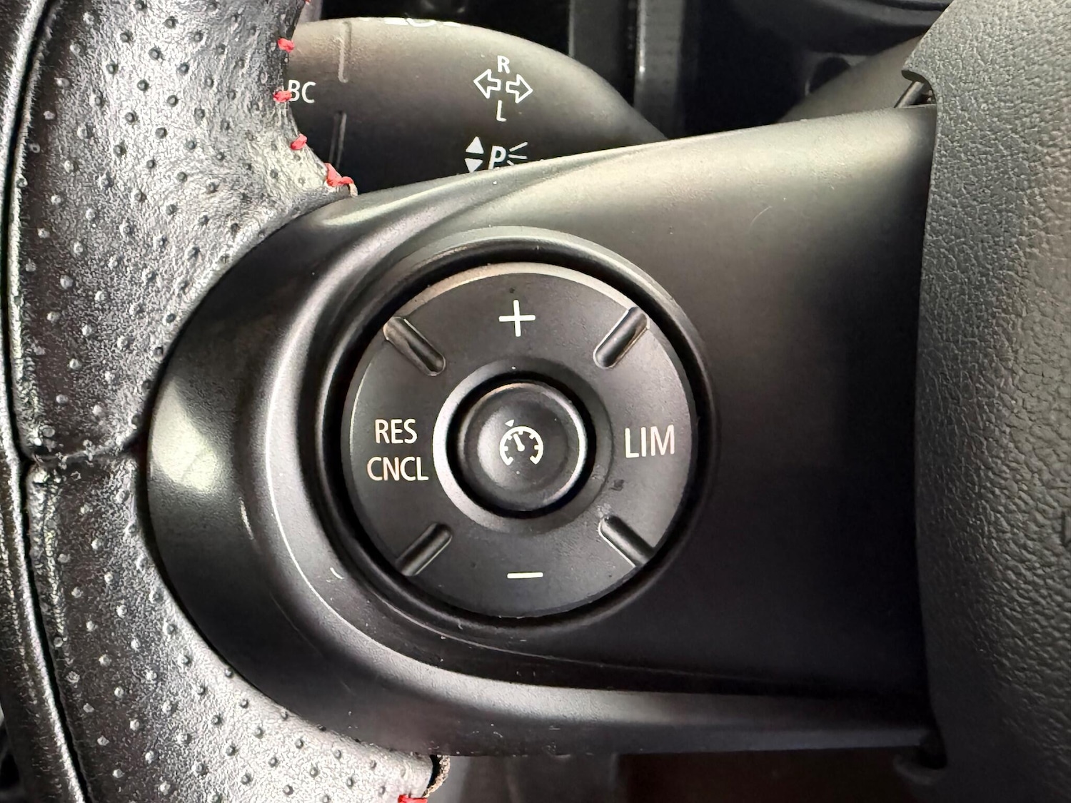 Used MINI Convertible 2019 for sale - 77181292: Photo 20