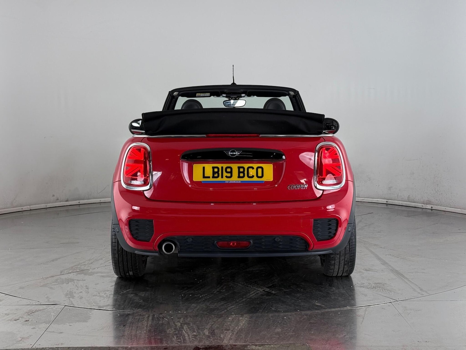 Used MINI Convertible 2019 for sale - 77181292: Photo 5