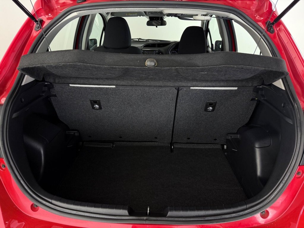 Used Toyota Yaris 2019 for sale - 76092371: Photo 13