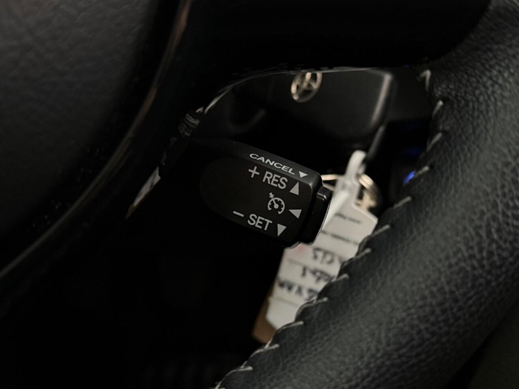 Used Toyota Yaris 2019 for sale - 76092371: Photo 26
