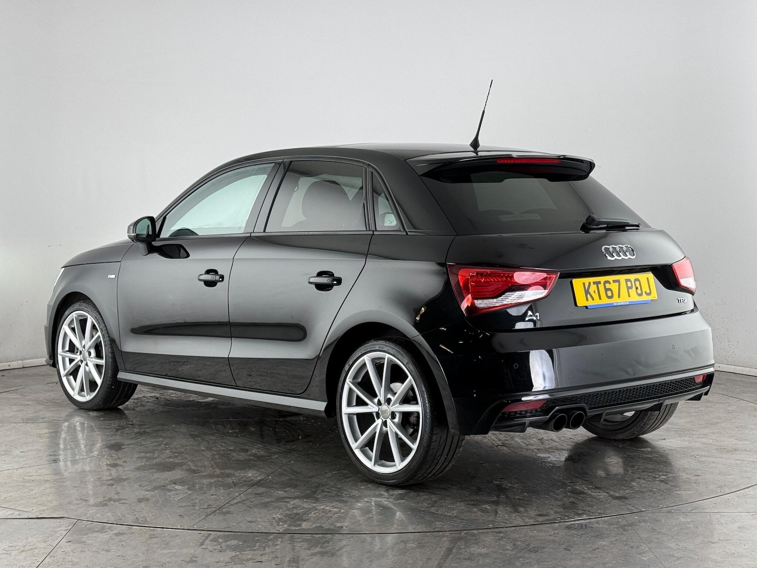 Used Audi A1 2018 for sale - 76898538: Photo 4