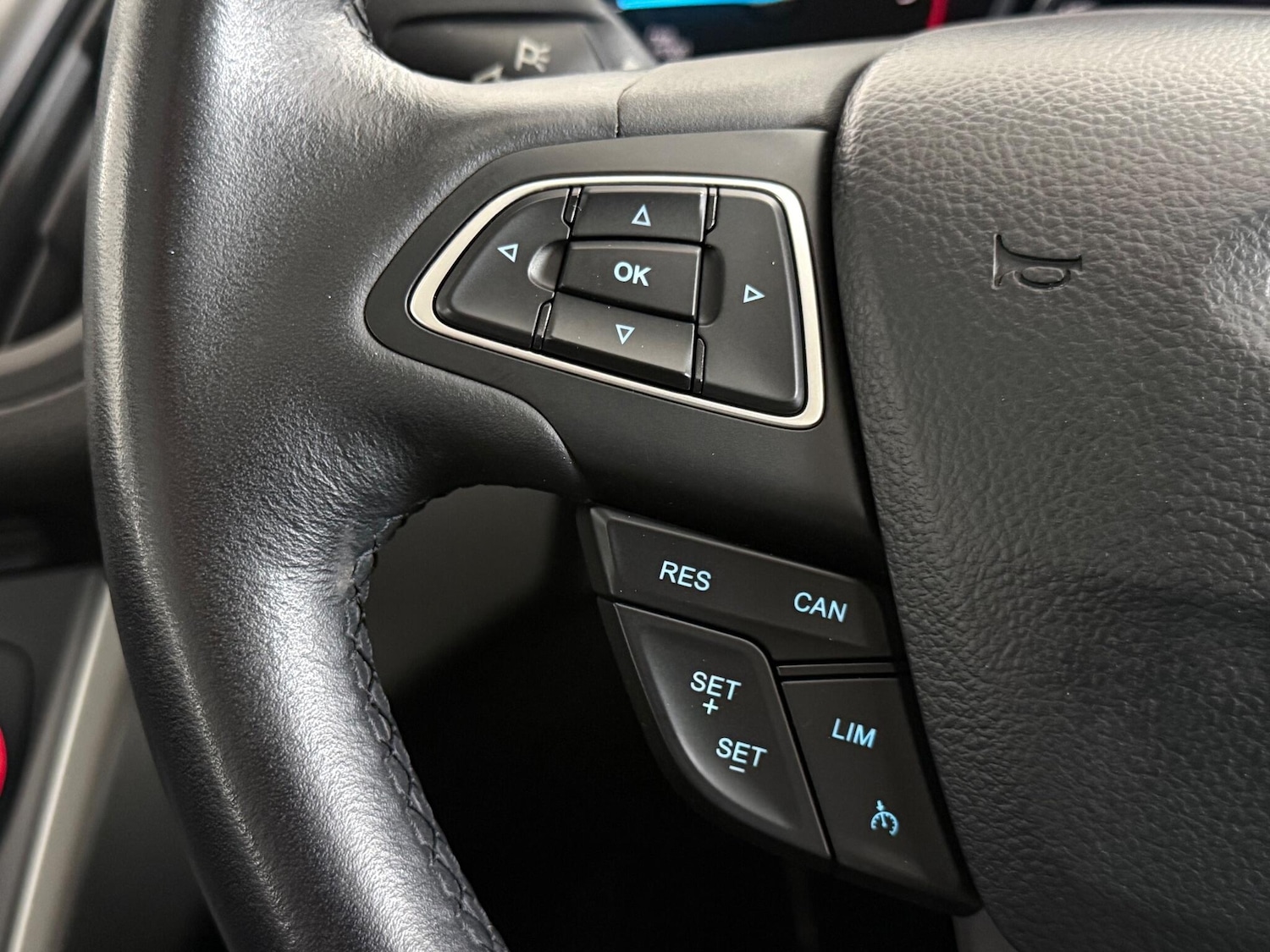 Used Ford Kuga 2018 for sale - 77181339: Photo 17