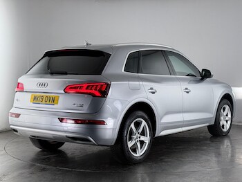 Used Audi Q5 2019 for sale - 77029804: Photo