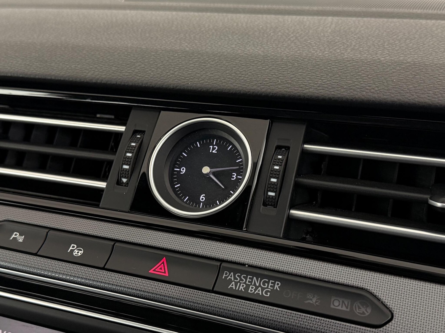 Used Volkswagen Passat 2016 for sale - 77181183: Photo 26