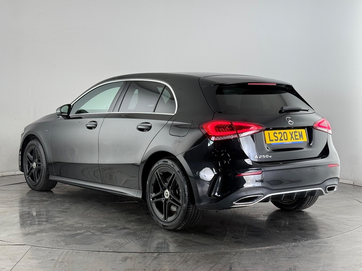 Used Mercedes-Benz A-Class 2020 for sale - 77180846: Photo 4