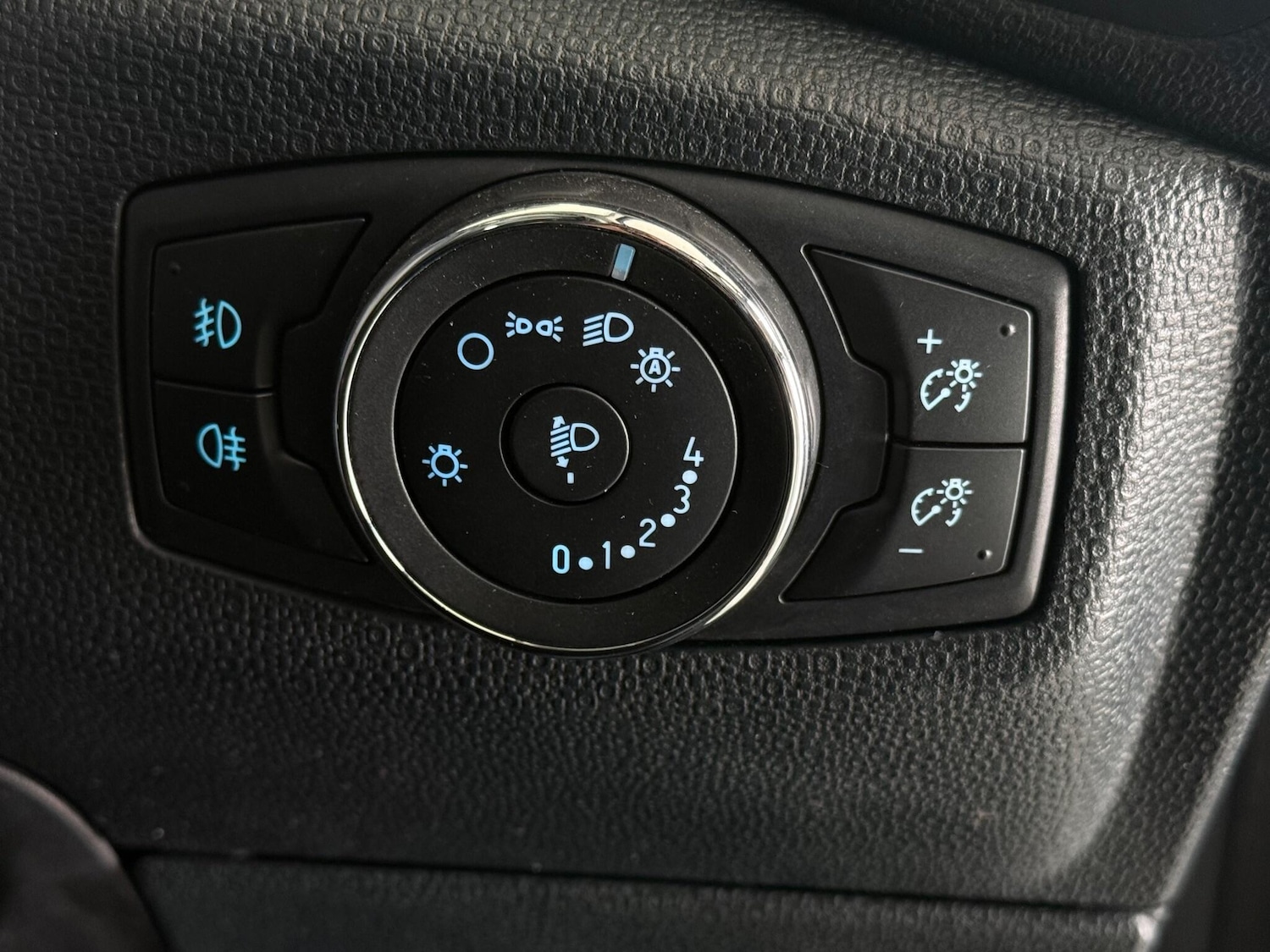 Used Ford Ecosport 2018 for sale - 76936688: Photo 22