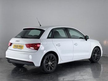 Used Audi A1 2018 for sale - 76086411: Photo