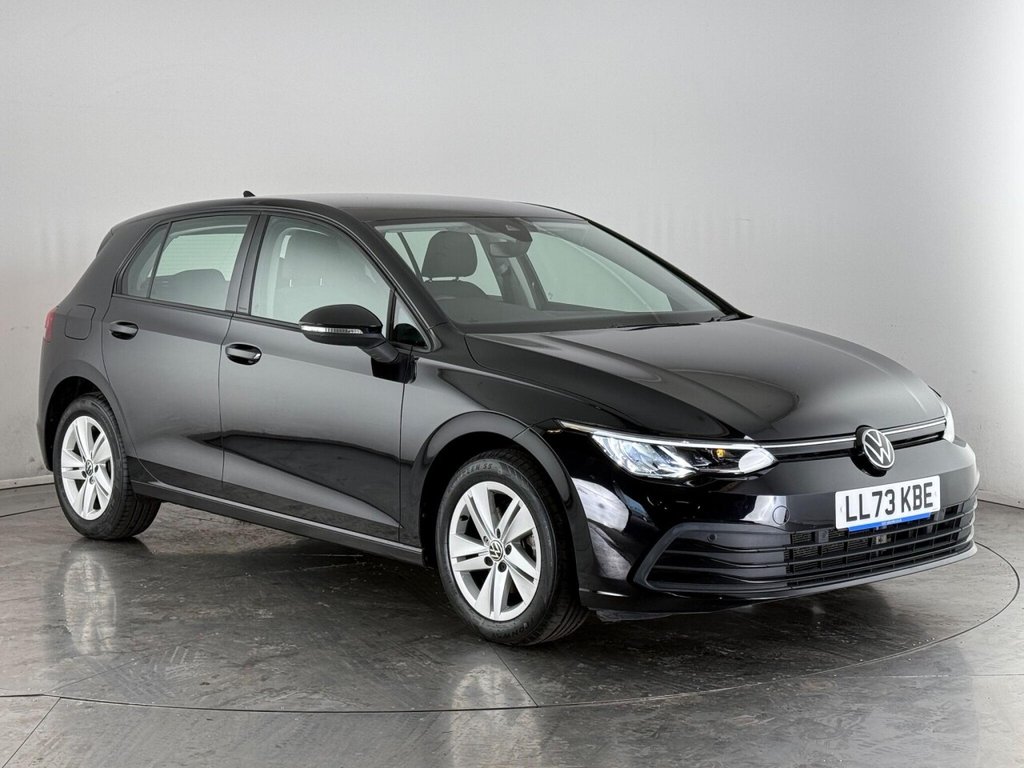Used Volkswagen Golf 2023 for sale - 76323462: Photo 1