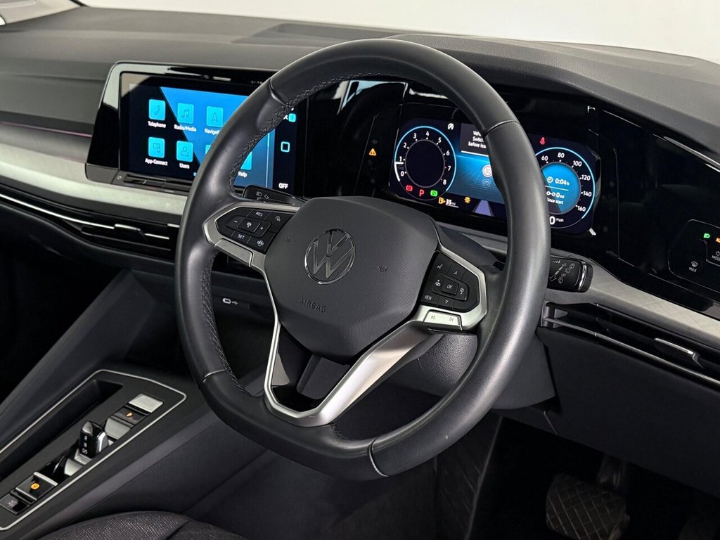 Used Volkswagen Golf 2023 for sale - 76323462: Photo 15