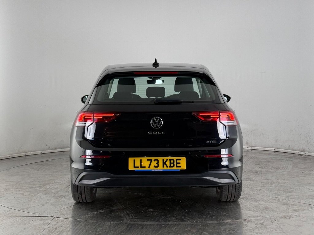 Used Volkswagen Golf 2023 for sale - 76323462: Photo 9