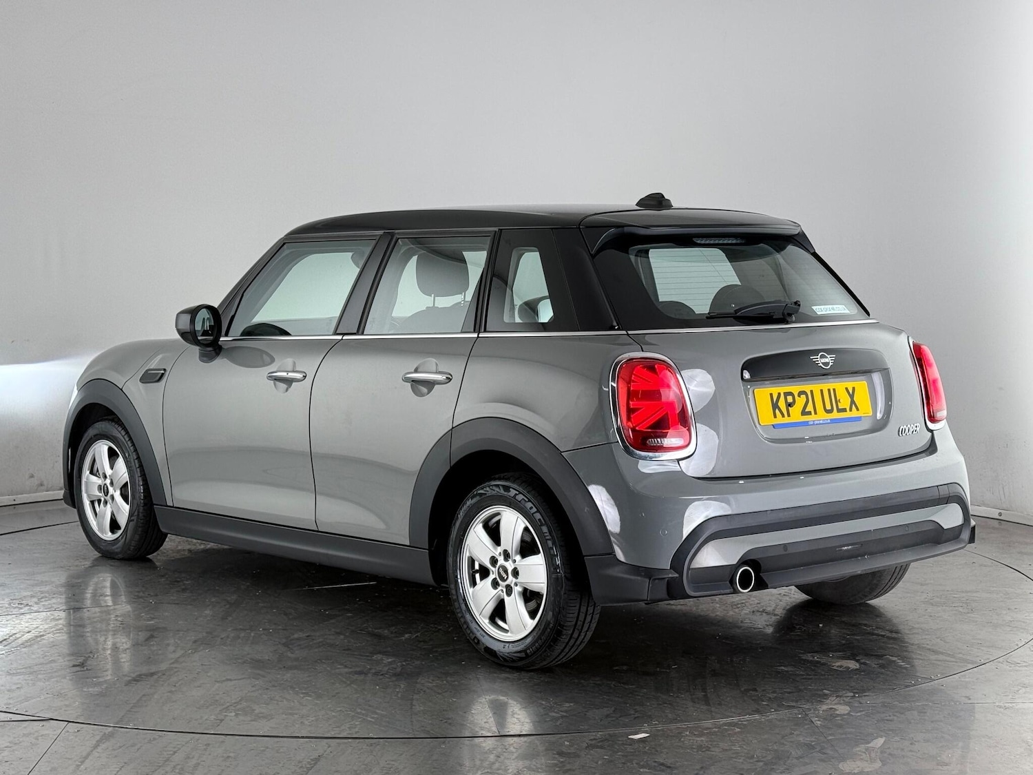 Used MINI Hatch 2021 for sale - 77243430: Photo 3