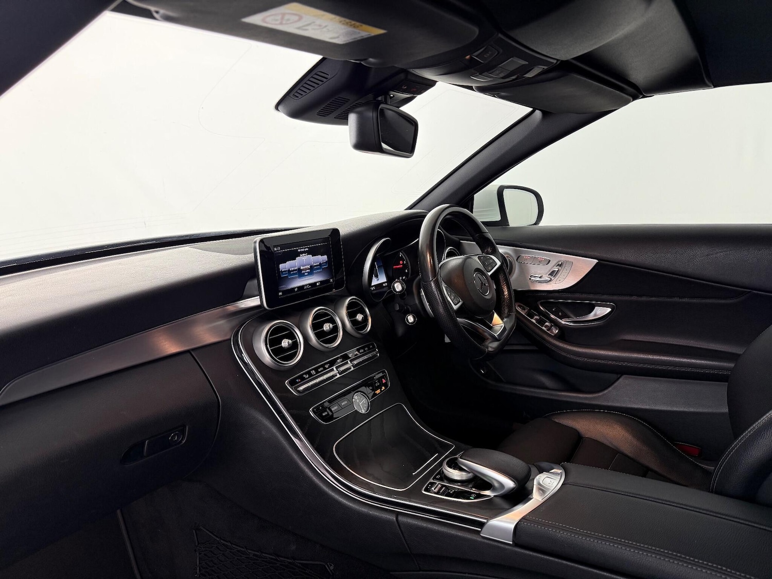 Used Mercedes-Benz C Class 2018 for sale - 77259548: Photo 16