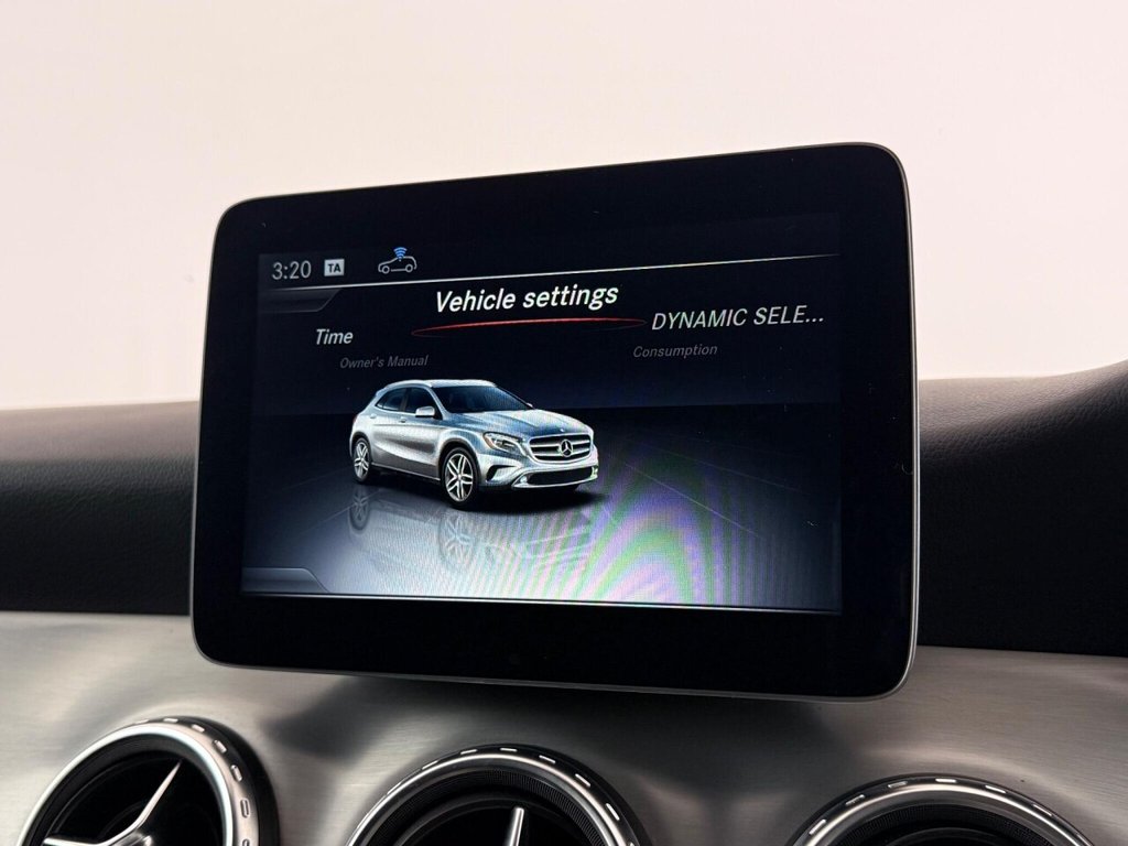 Used Mercedes-Benz GLA 2016 for sale - 76410334: Photo 32