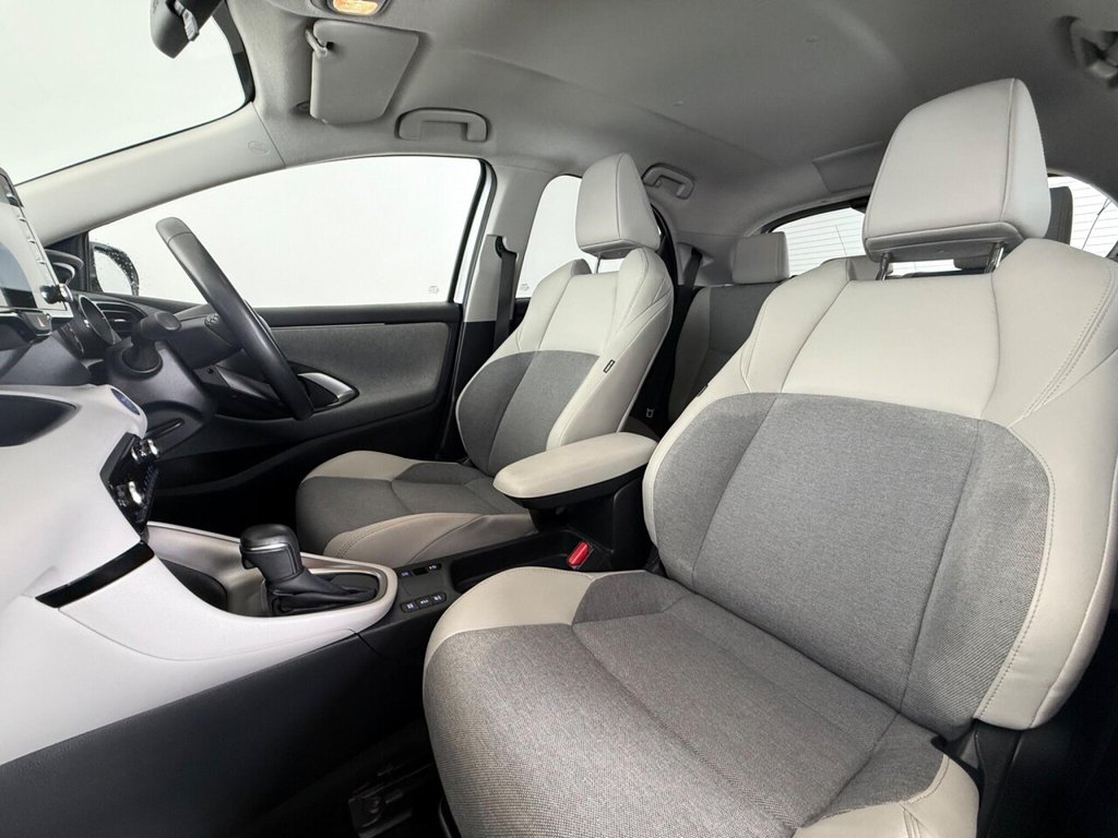 Used Toyota Yaris 2021 for sale - 76080546: Photo 18